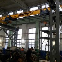 Крановые эстакады и мостовой кран